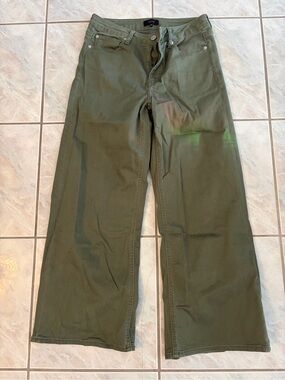 Women’s Quince Size 30 Green Wide Leg 91% Cotton Pants